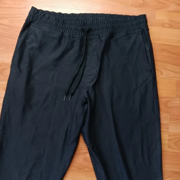 Outdoor Voices Mens Sweatpants Jogger Charcoal Gray Size L Drawstring